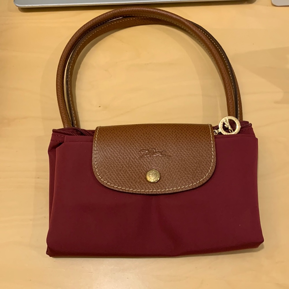 Wine pink Longchamp Le Pliage nylon bag 12.5”x9”x4”